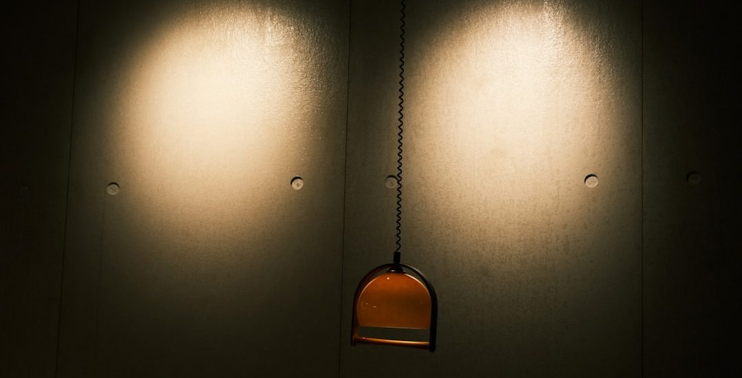 Photo wicker wall lamp