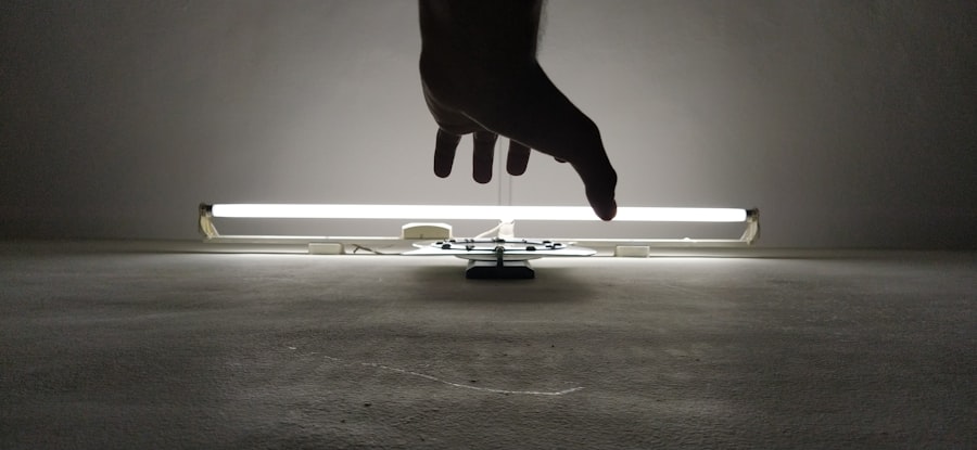 hand-wave sensor light